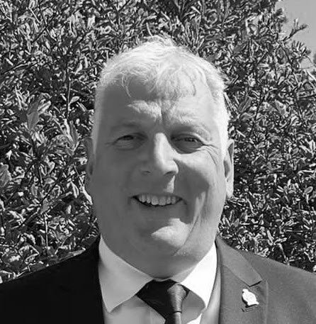 Dave Hunt 